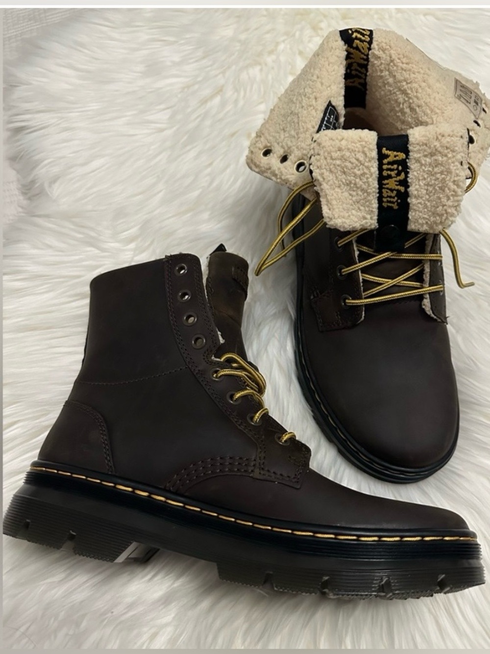 Dr. Martens Combs Fur Lined Fold-Down Leather Casual Boots Dark Brown Sz. 9 New